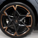 CUPRA Leon 1.5 e-TSi DSG full
